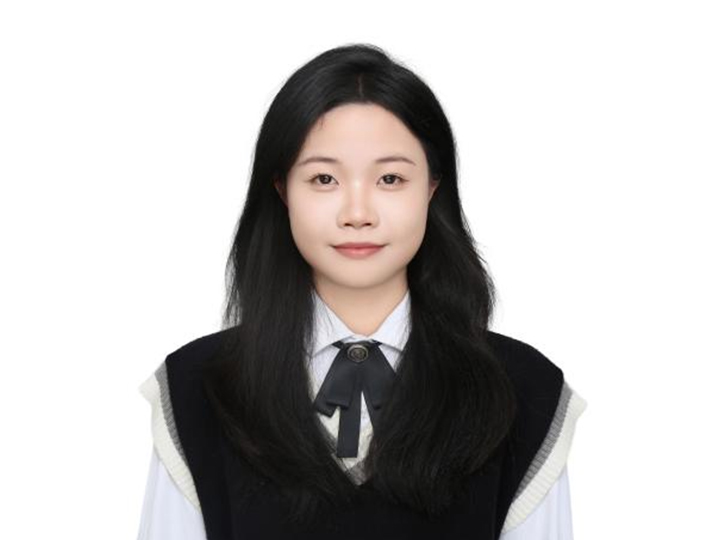 谭朵（销售部经理）